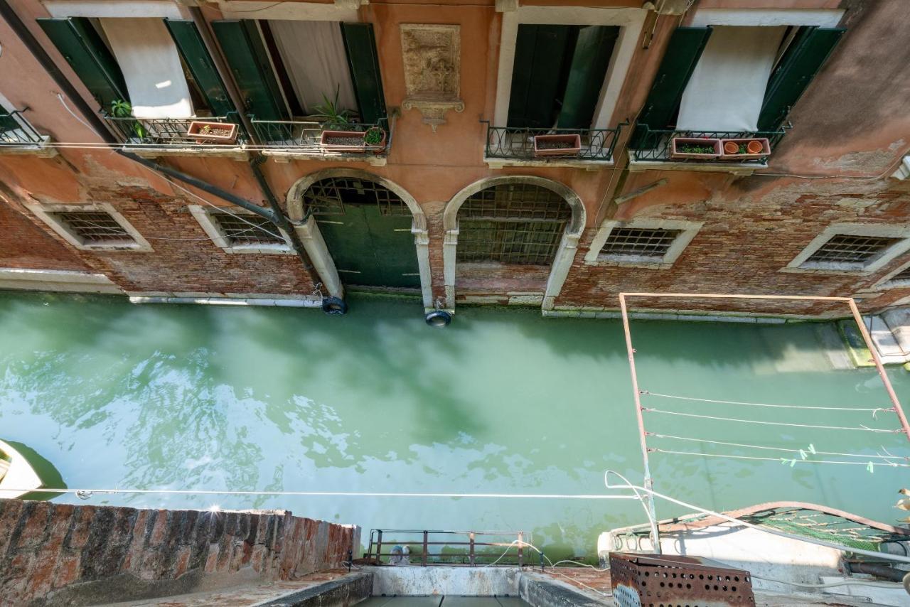 San Polo Canal View Apartments By Wonderful Italy Veneza Exterior foto