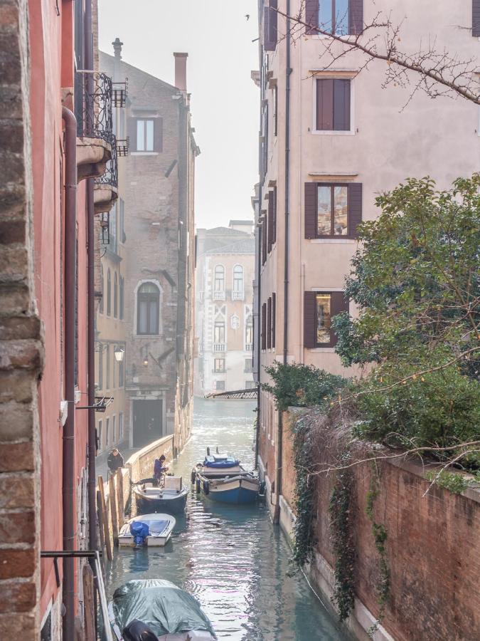 San Polo Canal View Apartments By Wonderful Italy Veneza Exterior foto